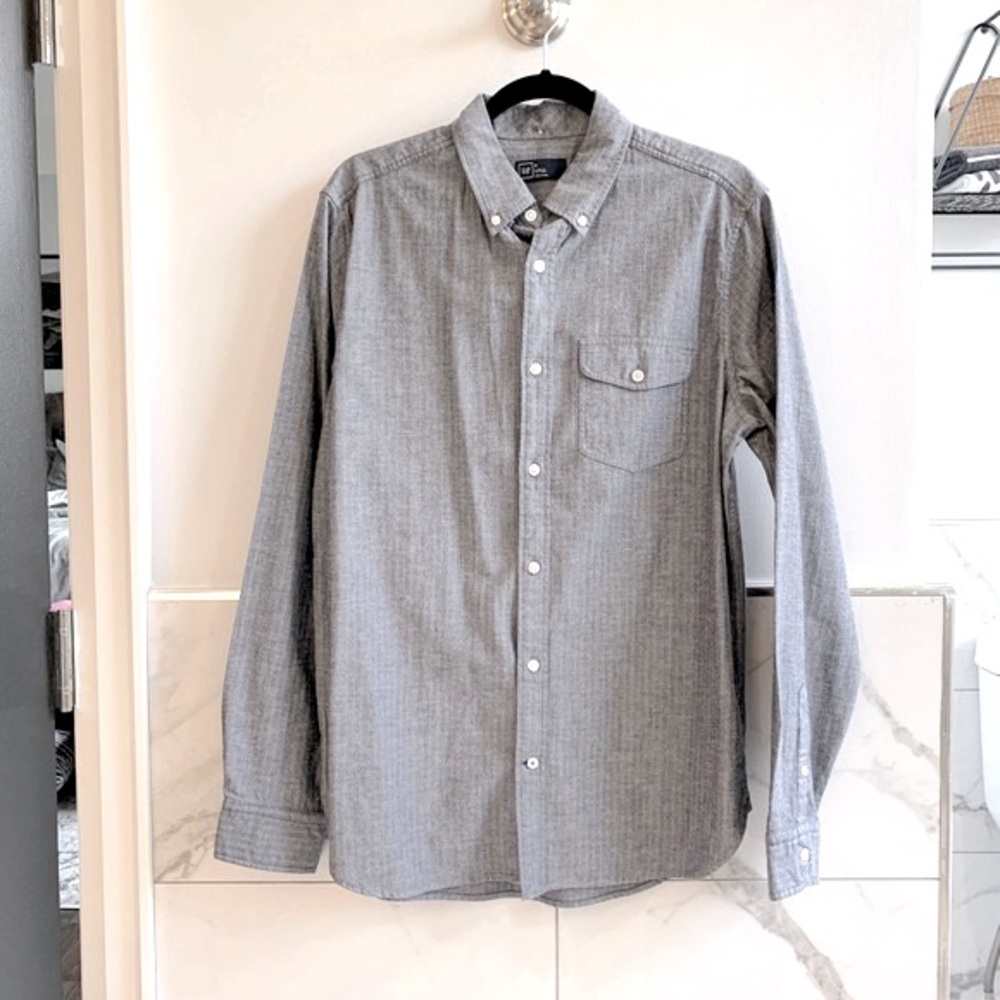 Vintage GAP Men’s Casual Shirt.  Grey-Blue Herringbone Knit.  Size Medium